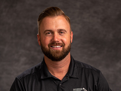 TJ Hovey Headshot