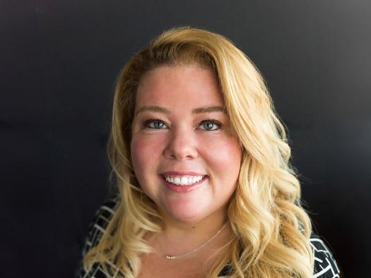 Jeannine Lynch Headshot