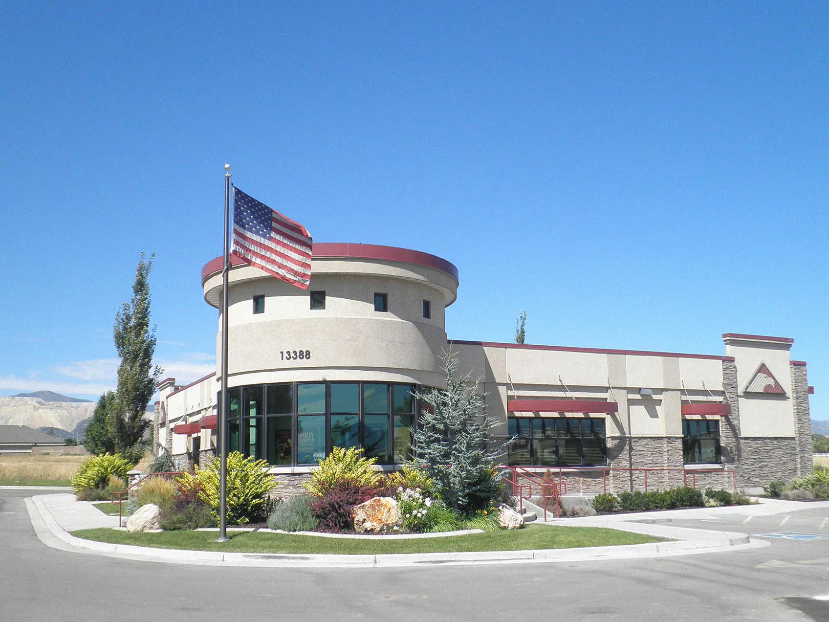 Exterior photo of the Herriman branch