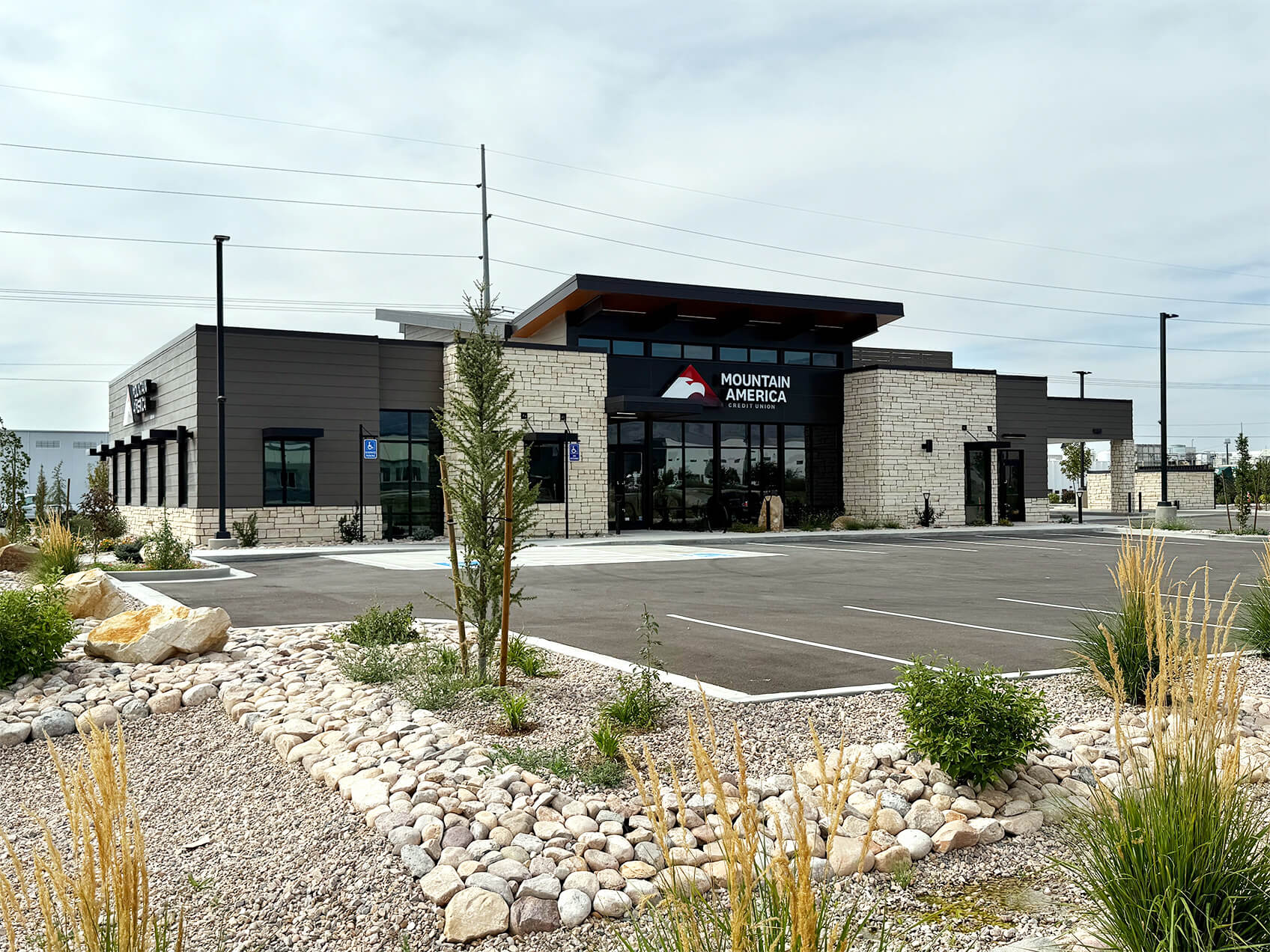 Logan 1000 West branch