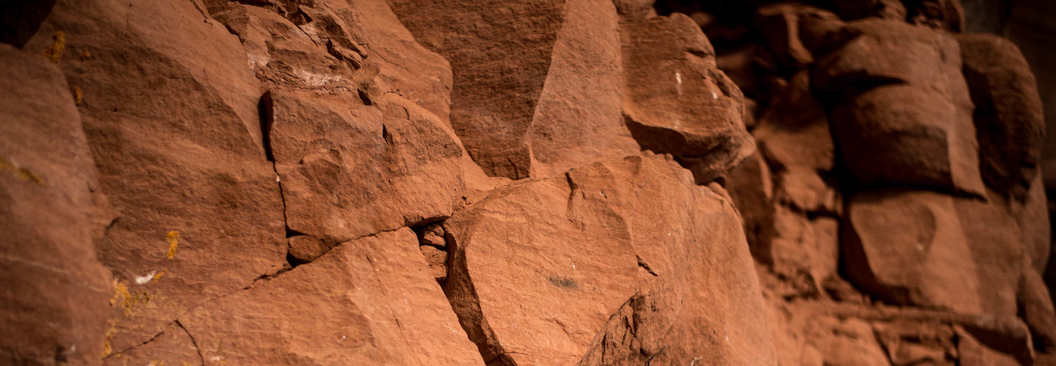 Sandstone rock wall