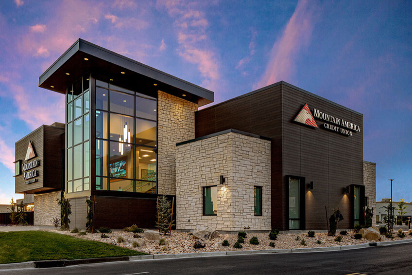 Mountain America Provo branch building