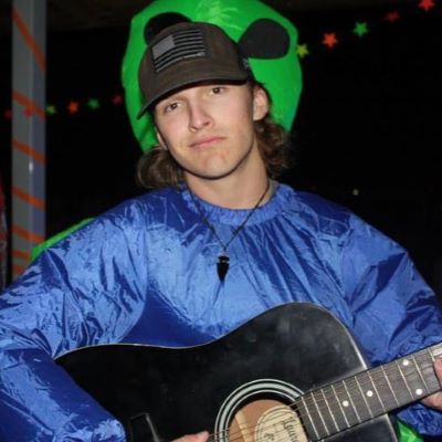 Nathan Rhodes